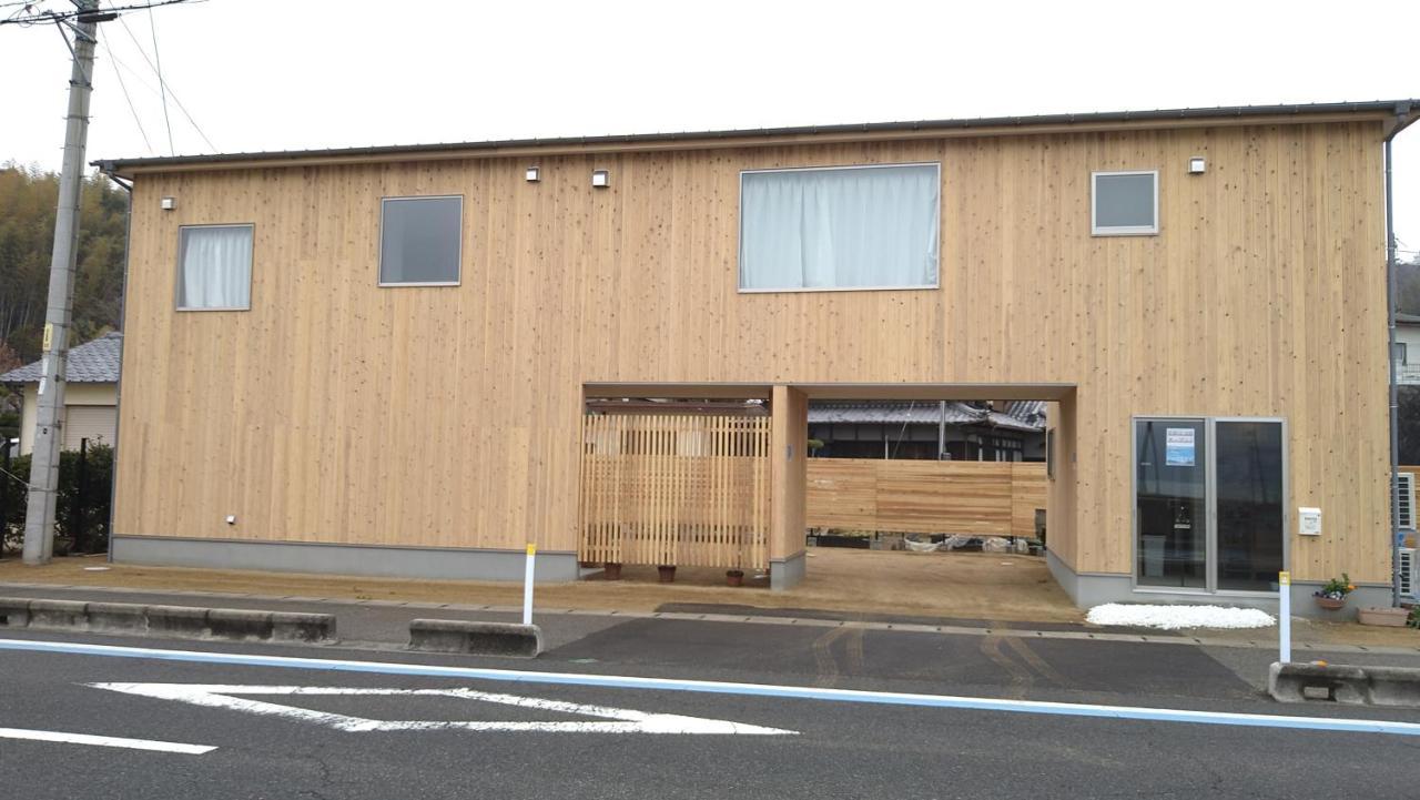 伯方plus+ Imabari Railway Station Exterior foto
